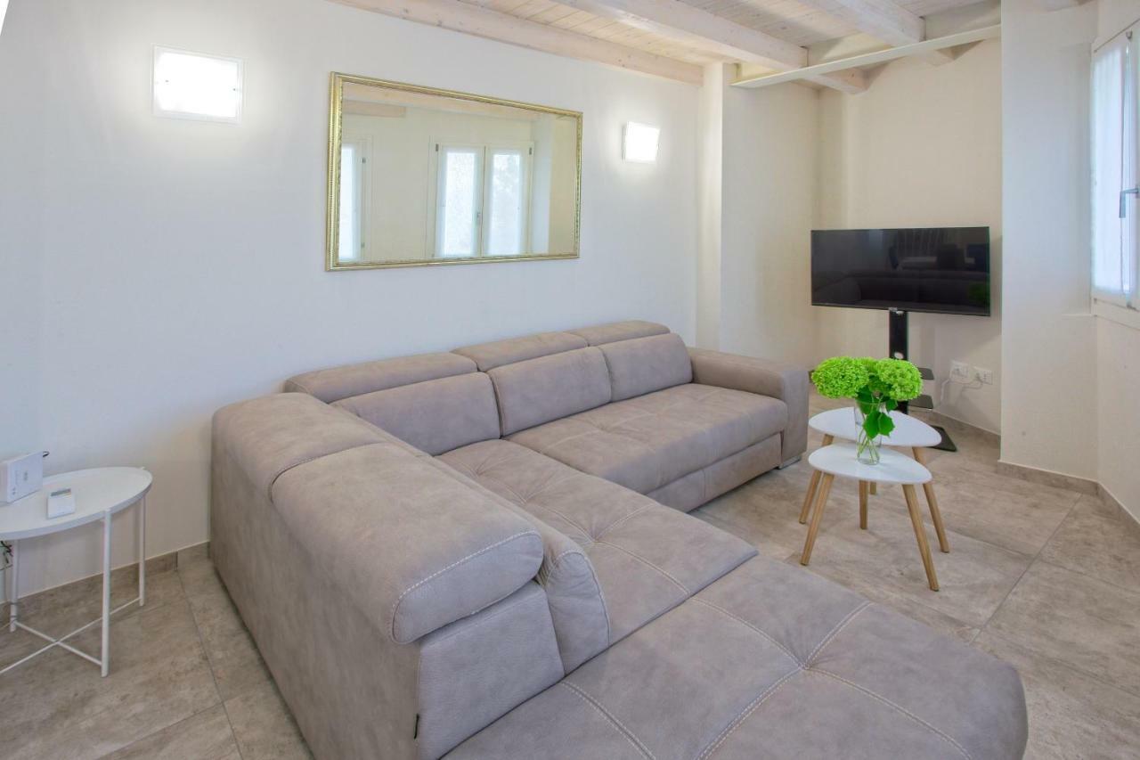 Casa Vacanze Marconi 22 مارون المظهر الخارجي الصورة